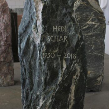 Schlichter Grabstein007